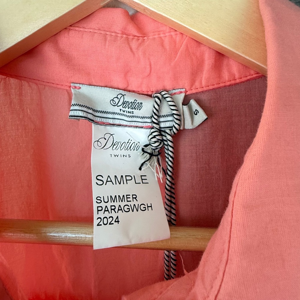 Devotion TWINS Coral Ruffled Midi Dress - Picture 12 of 14